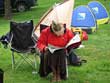 Oh no!  What's this Fiona's reading?  "Slim. dark, flowing locks.  Likes literature and romantic walks, hates cars.  WLTM"...